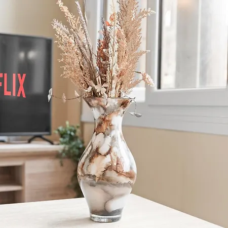 Hidden Gem In The Heart Of The Apartment *