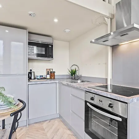 Apartment Hidden Gem In The Heart Of The *